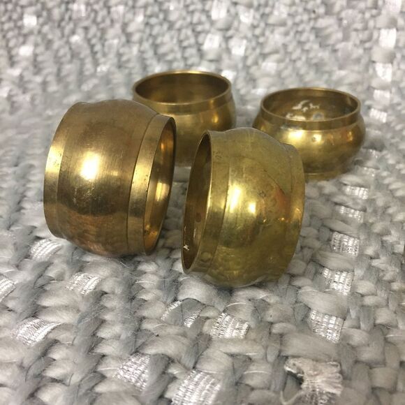 Traditional Brass Napkin Rings - Set of 12 - Picture 2 of 7